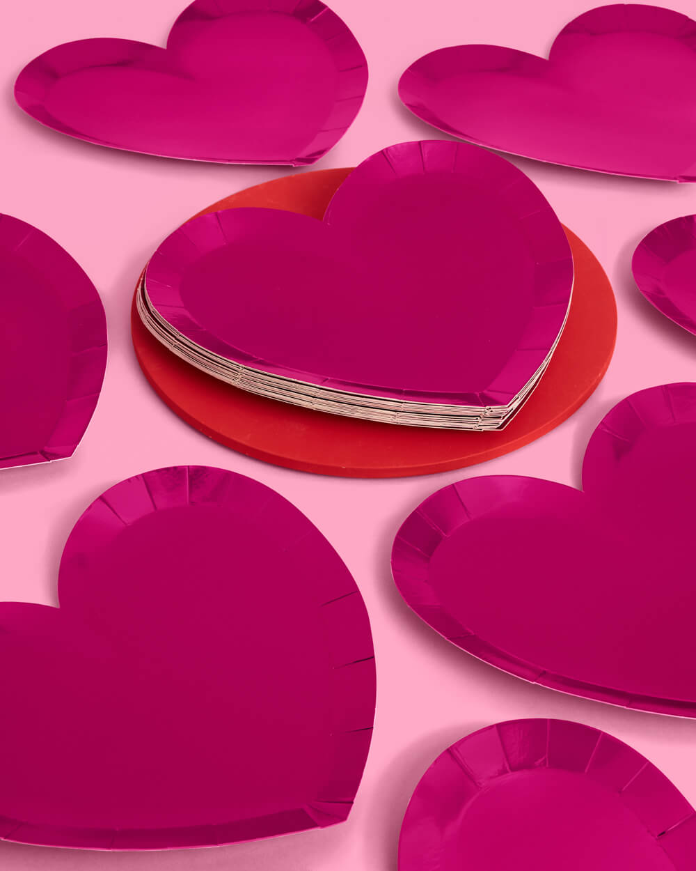 Lover Plates - 25 heart plates