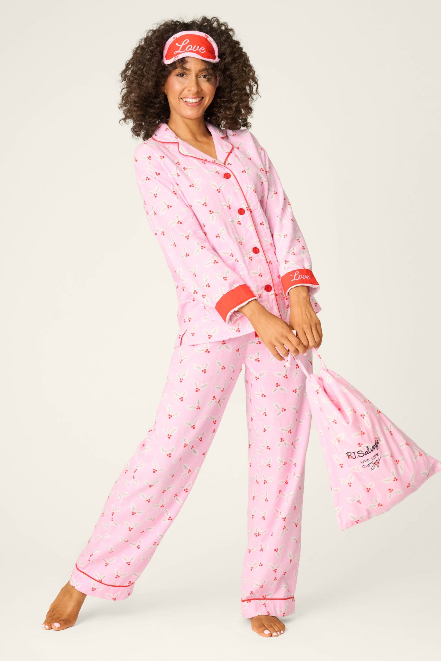 4-Piece Mistletoe Print Flannel Gift Set