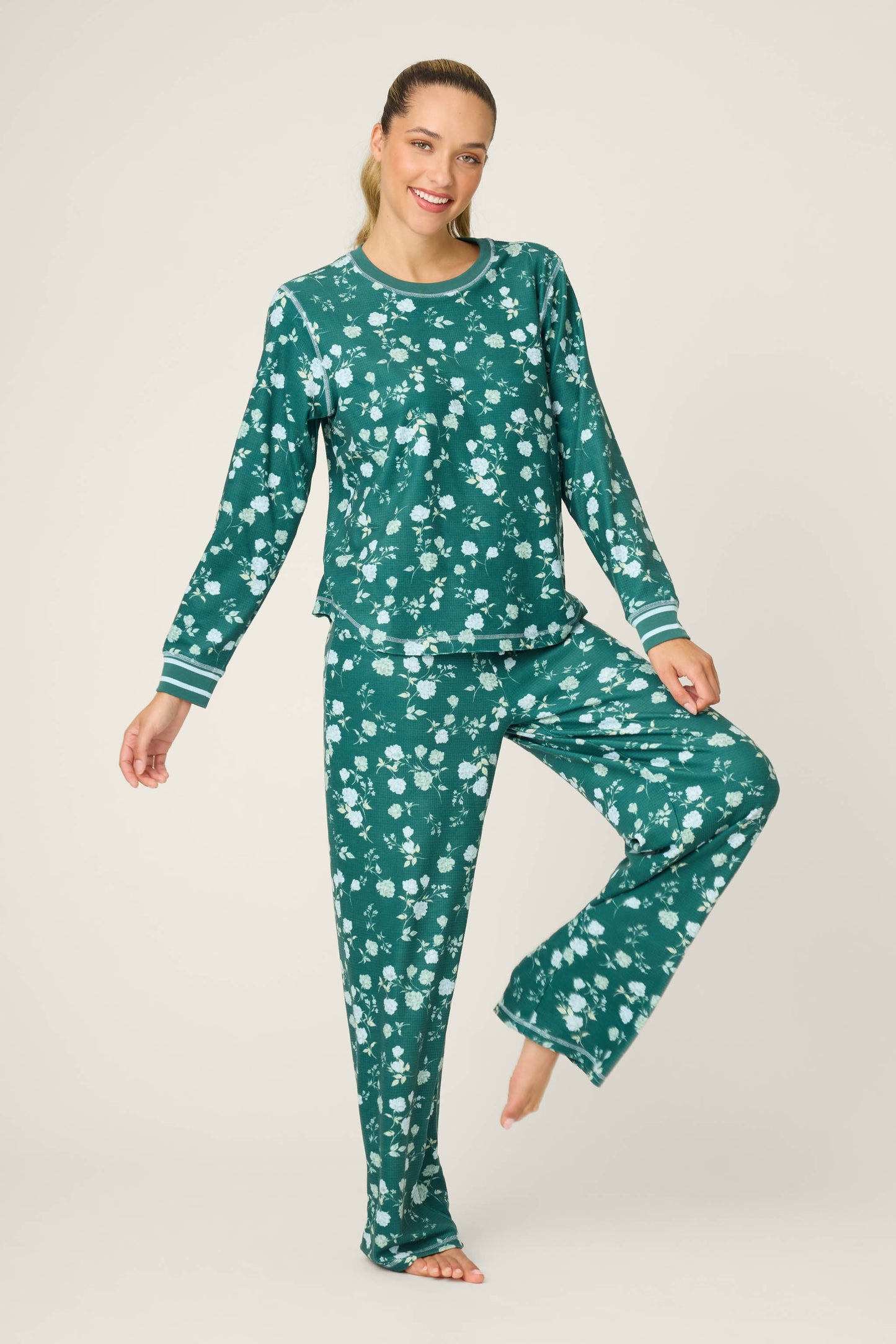 Winter Wonderland Floral Print Velour Pants Set
